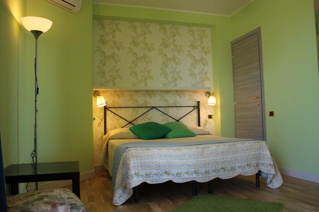Axia Terme B&B, 4 Min Dal Centro Storico - Park Privato Viterbo Rom bilde